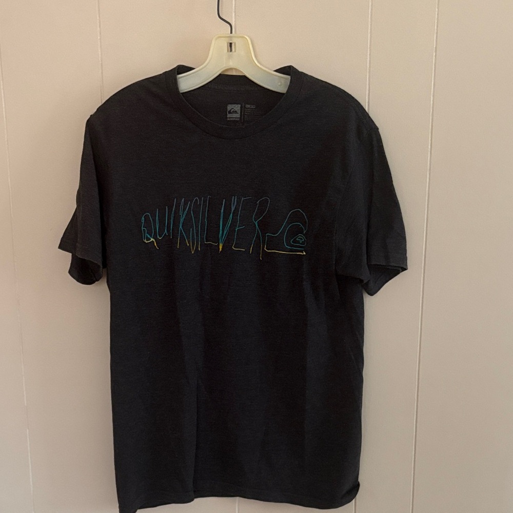Quiksilver Men's Charcoal Tee with Multicolor Logo